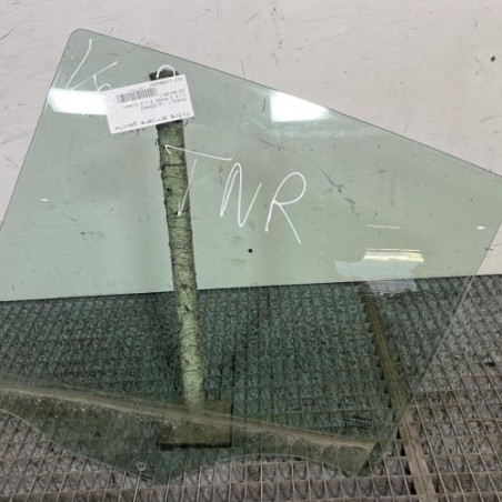 Vitre arriere gauche RENAULT CLIO 3 Photo n°1