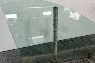 Vitre avant droit RENAULT CLIO 3