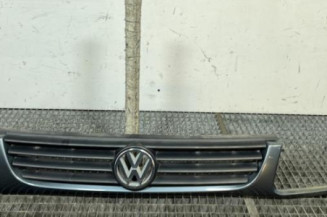 Calandre VOLKSWAGEN POLO 3 Photo n°1