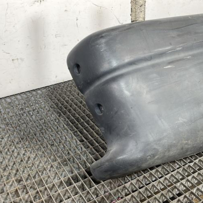 Crosse arriere droit RENAULT MASTER 2 Photo n°2