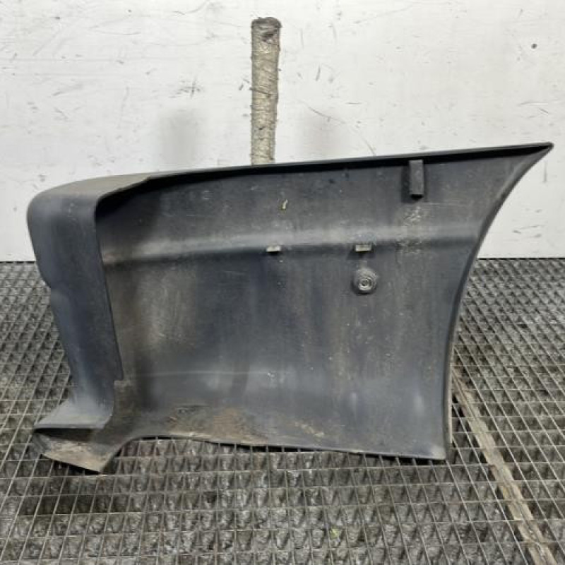 Crosse arriere gauche RENAULT MASTER 2 Photo n°4