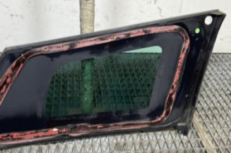 Custode arriere gauche RENAULT CLIO 4