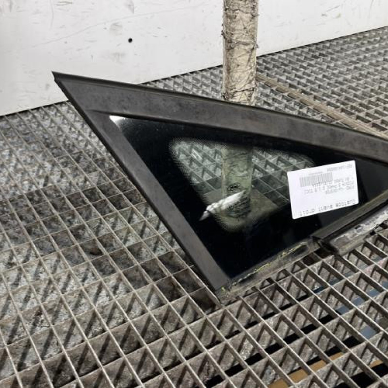 Custode avant droit FORD FIESTA 6 Photo n°3