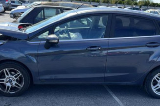 Custode avant droit FORD FIESTA 6