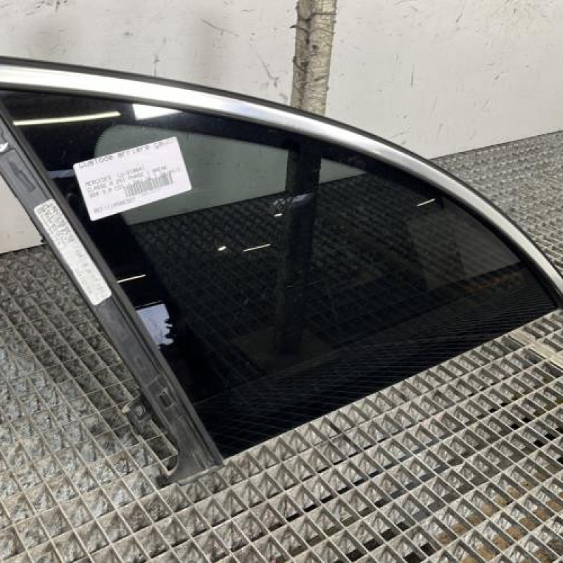 Custode arriere gauche MERCEDES CLASSE R 251 Photo n°3