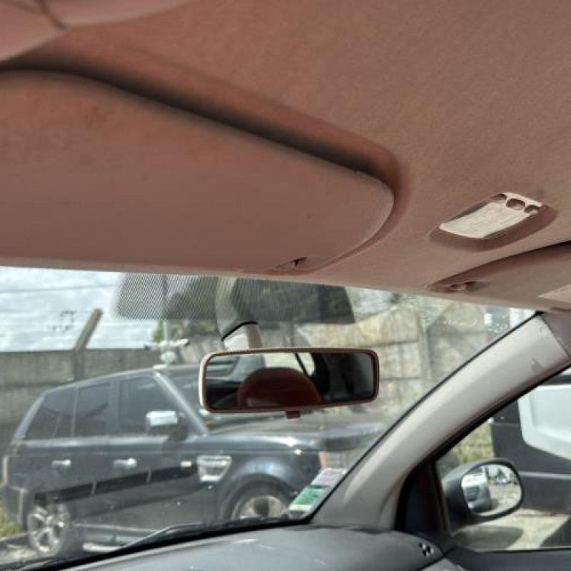 Custode arriere droit CITROEN C2 Photo n°20