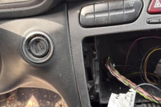 Anti brouillard droit (feux) MERCEDES CLASSE C 203