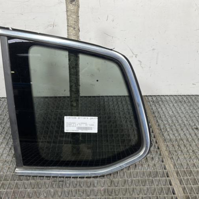 Custode arriere gauche VOLKSWAGEN TOURAN 3 Photo n°1