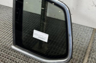 Custode arriere gauche VOLKSWAGEN TOURAN 3