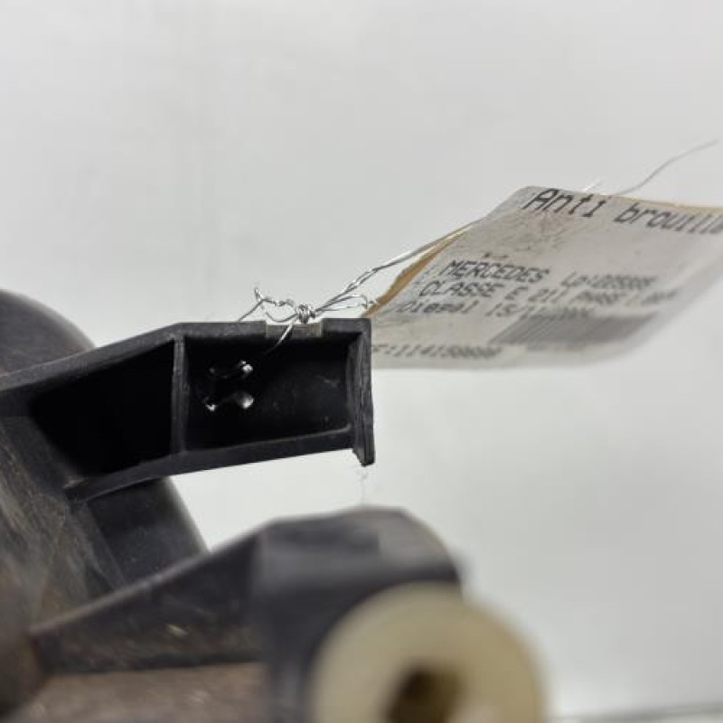 Anti brouillard gauche (feux) MERCEDES CLASSE E 211 Photo n°3