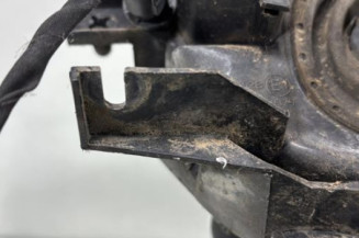 Anti brouillard gauche (feux) MERCEDES CLASSE E 211