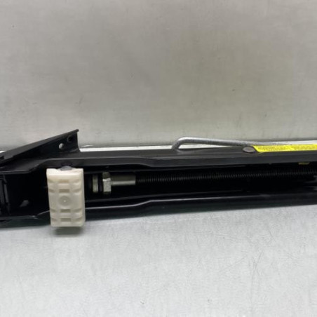 Cric MERCEDES CLASSE R 251 Photo n°1