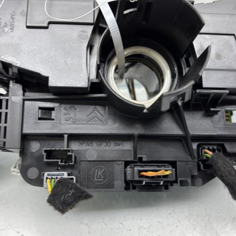 Com (Bloc Contacteur Tournant+Commodo Essuie Glace+Commodo Phare) PEUGEOT 5008 1 Photo n°9