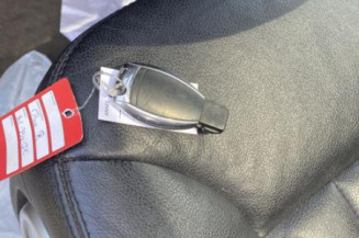 Attache ceinture arriere droit MERCEDES CLASSE R 251