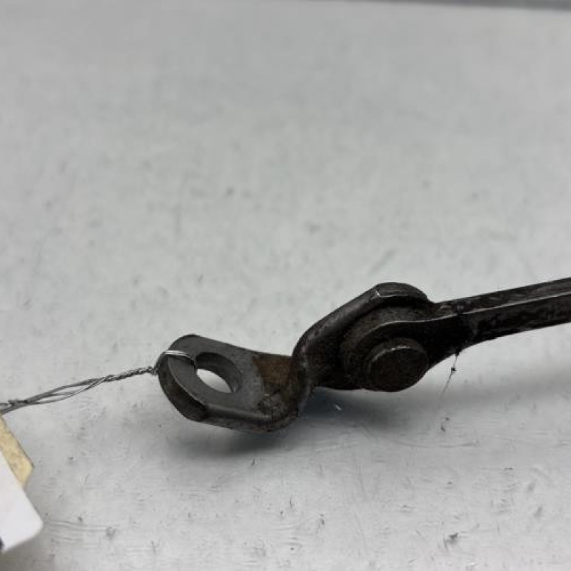 Arret de porte arriere gauche DACIA SANDERO 1 Photo n°2