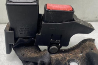Attache ceinture arriere gauche RENAULT CLIO 3 Photo n°1