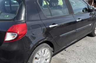 Bras essuie glace avant gauche RENAULT CLIO 3