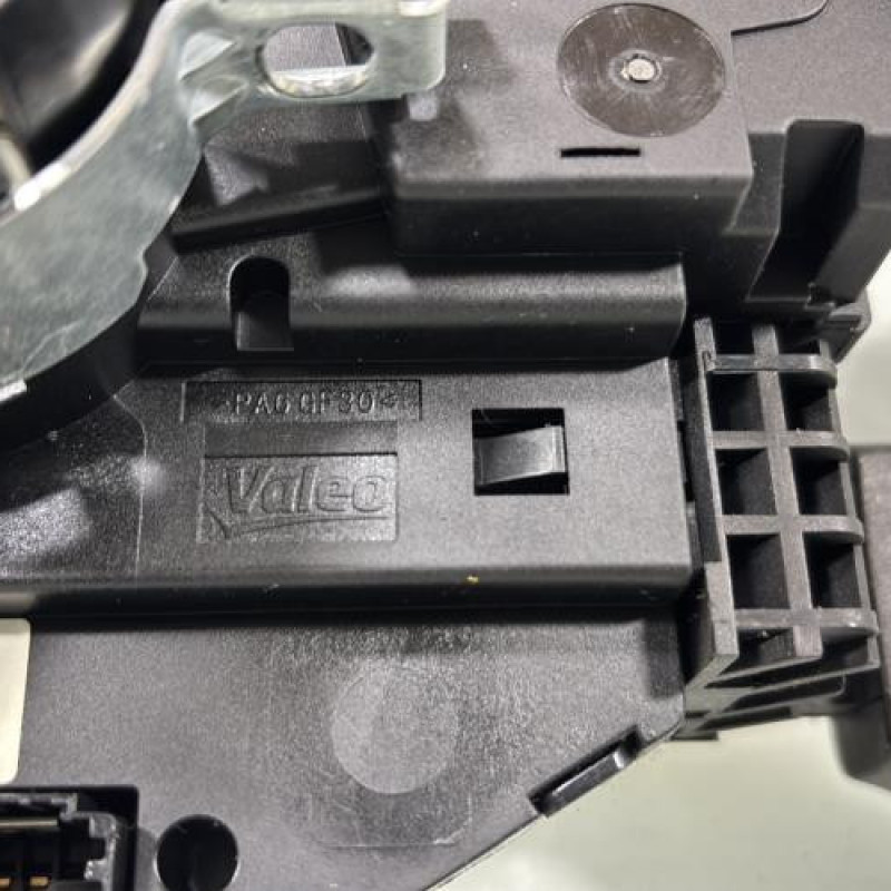 Com (Bloc Contacteur Tournant+Commodo Essuie Glace+Commodo Phare) PEUGEOT 208 1 Photo n°5