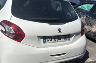 Com (Bloc Contacteur Tournant+Commodo Essuie Glace+Commodo Phare) PEUGEOT 208 1