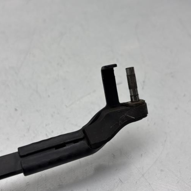 Bras essuie glace avant gauche MERCEDES CLASSE CLS 219 Photo n°5