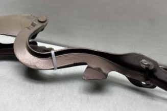 Charniere de capot PEUGEOT 308 2 Photo n°1