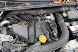 Attache ceinture arriere gauche RENAULT CLIO 3