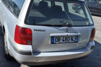 Feu arriere principal gauche (feux) VOLKSWAGEN PASSAT 4