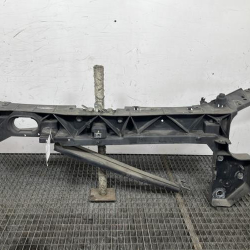 Face avant RENAULT CLIO 3 Photo n°1