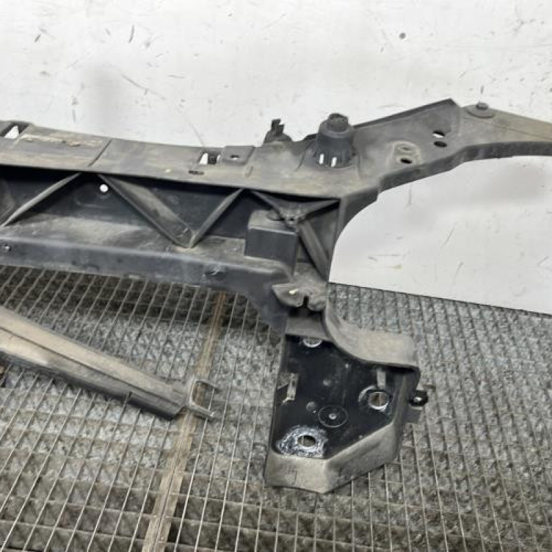 Face avant RENAULT CLIO 3 Photo n°3