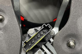 Feu arriere principal gauche (feux) MERCEDES CLASSE R 251