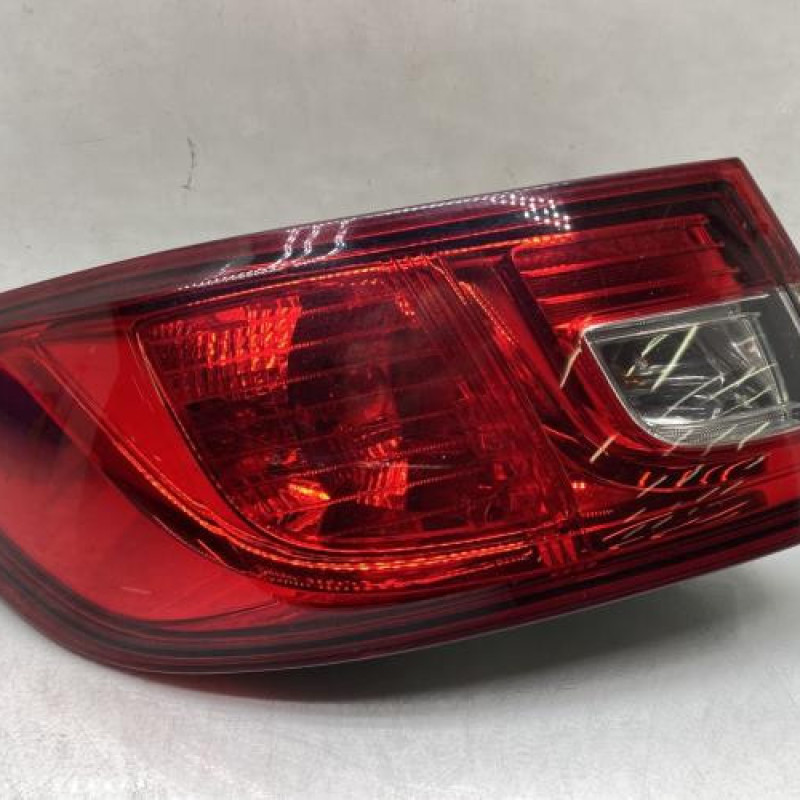 Feu arriere principal gauche (feux) RENAULT CLIO 4 Photo n°1