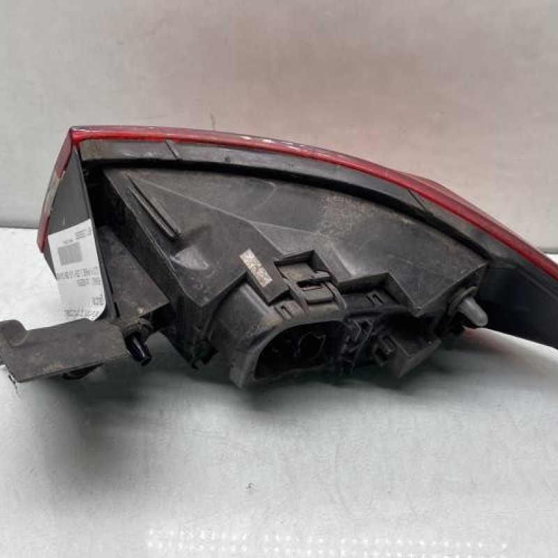 Feu arriere principal gauche (feux) RENAULT CLIO 4 Photo n°2