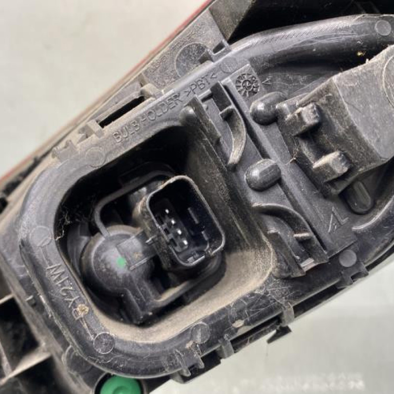 Feu arriere principal gauche (feux) RENAULT CLIO 4 Photo n°3