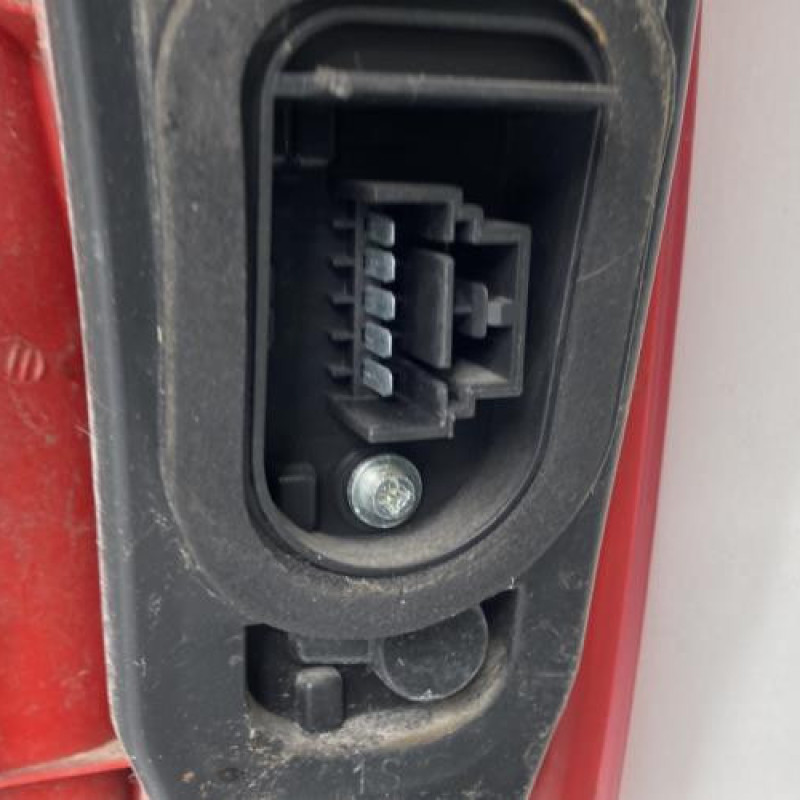 Feu arriere principal gauche (feux) FIAT PUNTO 2 Photo n°3