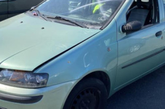 Feu arriere principal gauche (feux) FIAT PUNTO 2