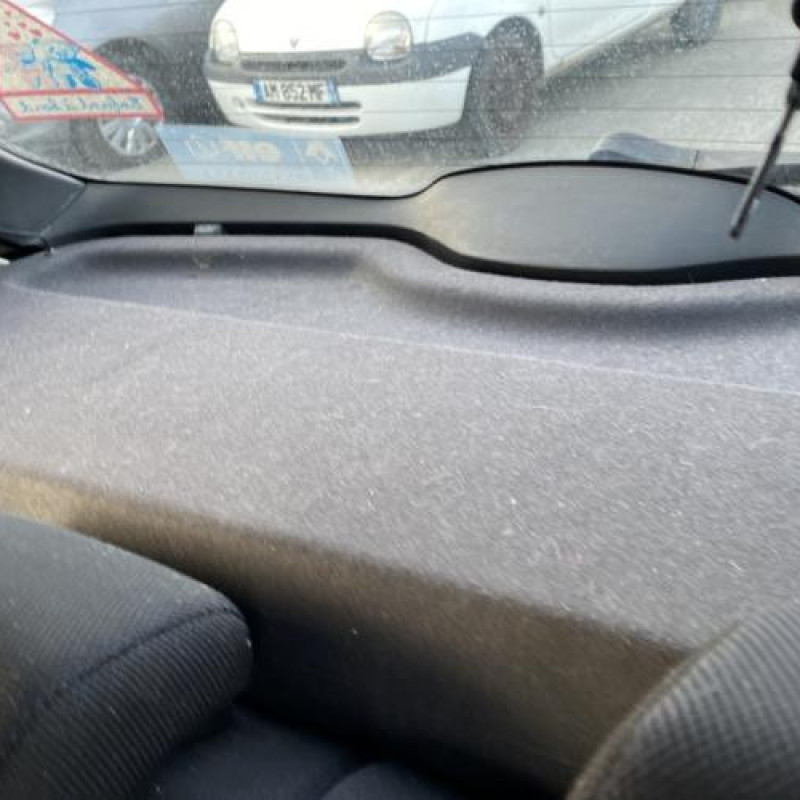 Feu arriere principal droit (feux) RENAULT CLIO 3 Photo n°17