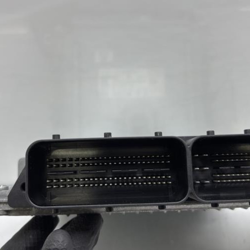 Calculateur moteur MERCEDES CLASSE CLS 219 Photo n°3