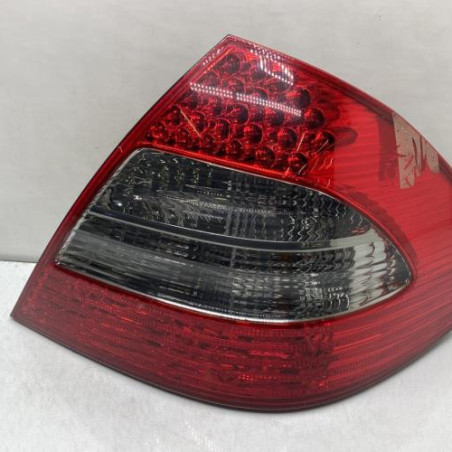 Feu arriere principal droit (feux) MERCEDES CLASSE E 211 Photo n°1