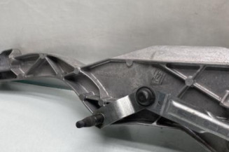 Moteur essuie glace avant MERCEDES CLASSE E 211