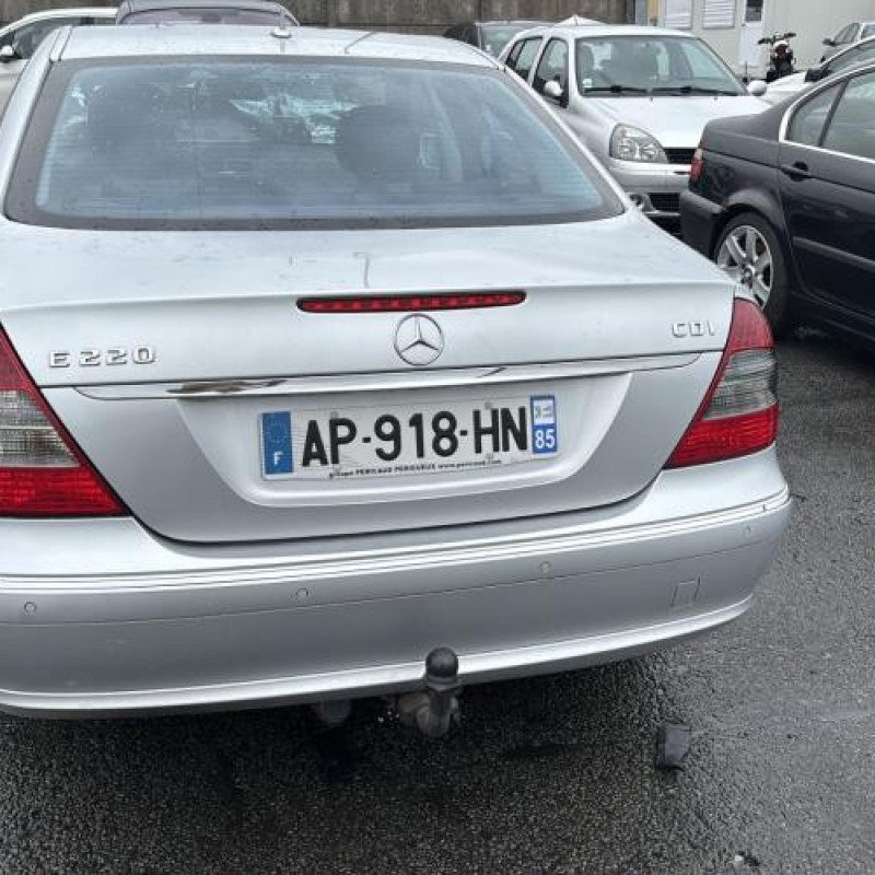 Moteur essuie glace avant MERCEDES CLASSE E 211 Photo n°11