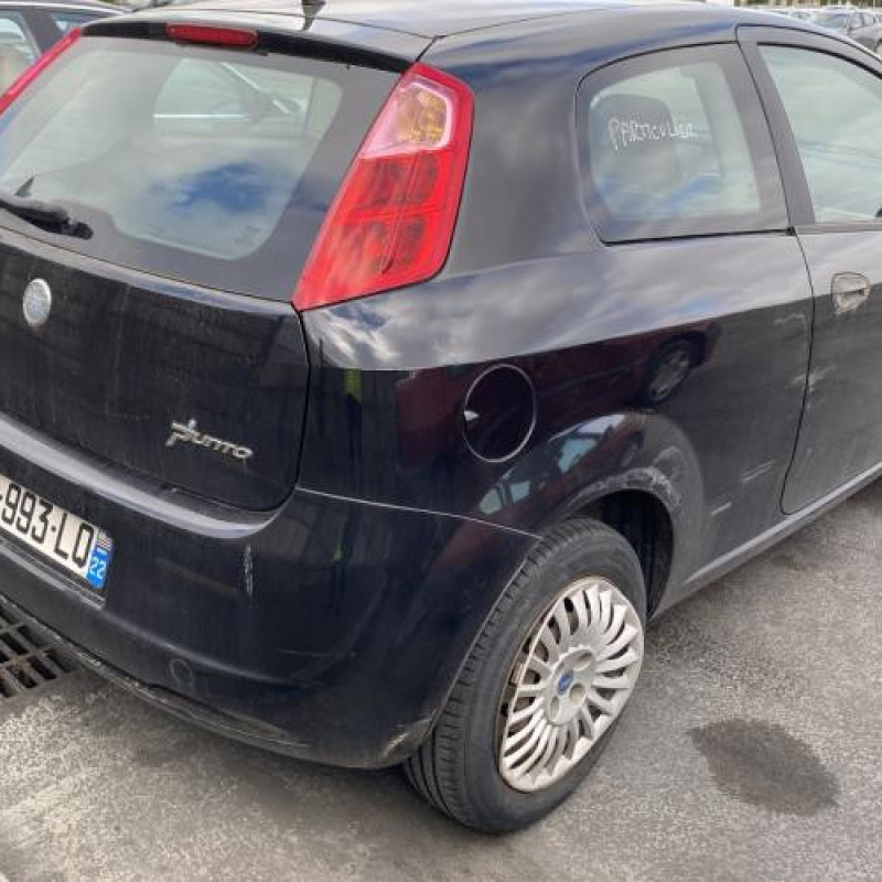 Neiman FIAT GRANDE PUNTO Photo n°6