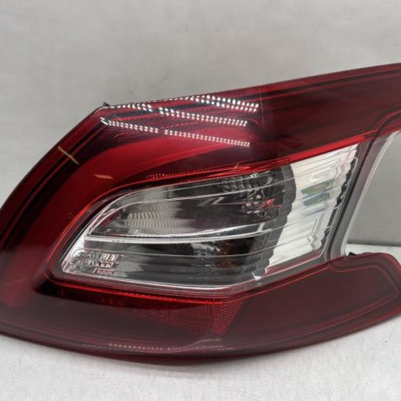 Feu arriere principal droit (feux) PEUGEOT 308 2 Photo n°1