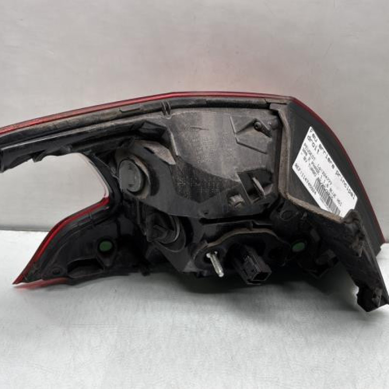 Feu arriere principal droit (feux) PEUGEOT 308 2 Photo n°2