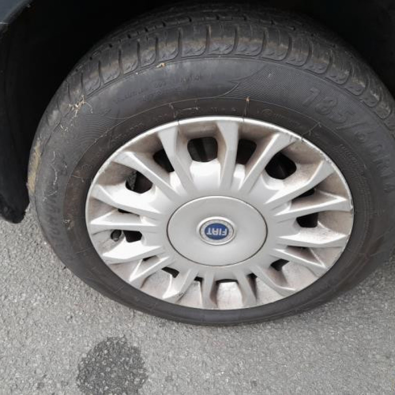 Neiman FIAT PUNTO 2 Photo n°13