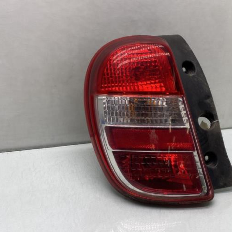 Feu arriere principal gauche (feux) NISSAN MICRA 4 Photo n°1