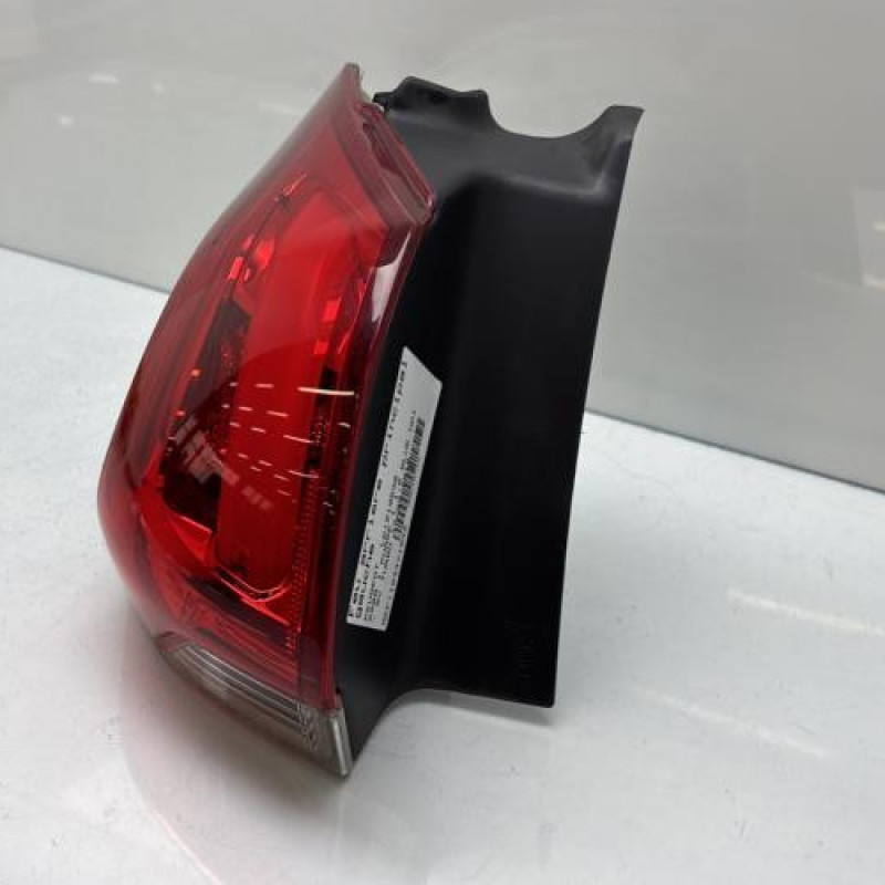 Feu arriere principal gauche (feux) PEUGEOT 2008 1 Photo n°3