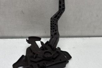 Fermeture de capot DACIA SANDERO 3