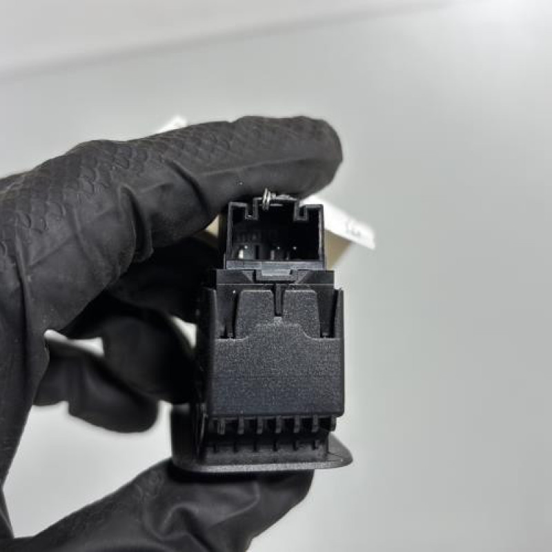 Interrupteur de leve vitre avant droit VOLKSWAGEN TOURAN 3 Photo n°3