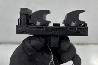 Interrupteur de leve vitre avant gauche VOLKSWAGEN TOURAN 3