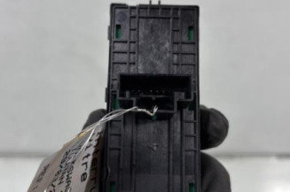 Interrupteur de leve vitre avant gauche VOLKSWAGEN TOURAN 3